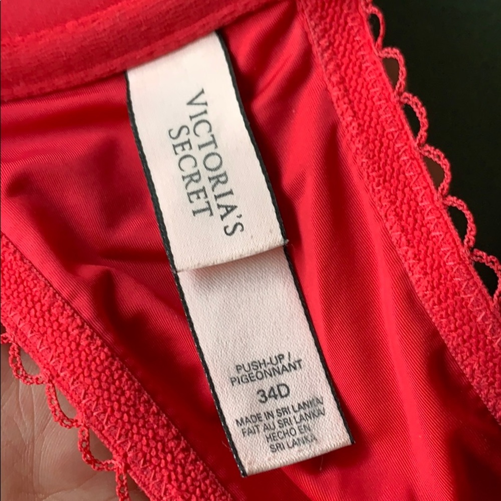 Victoria’s Secret red and silver sparkle dots bra - Picture 4 of 4
